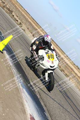 media/Nov-03-2024-TrackDaz (Sun) [[44580f4982]]/A Group/2pm (Grapevine)/